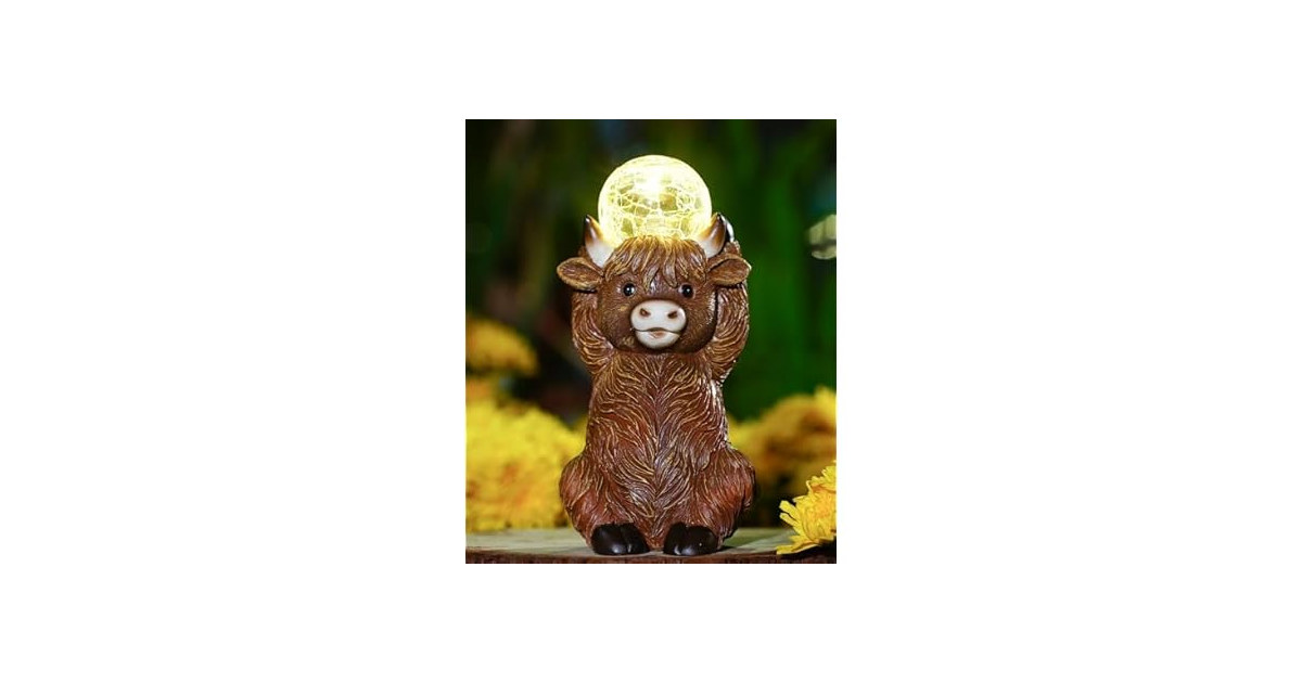 Solar Highland Cow Outdoor Garden Décor