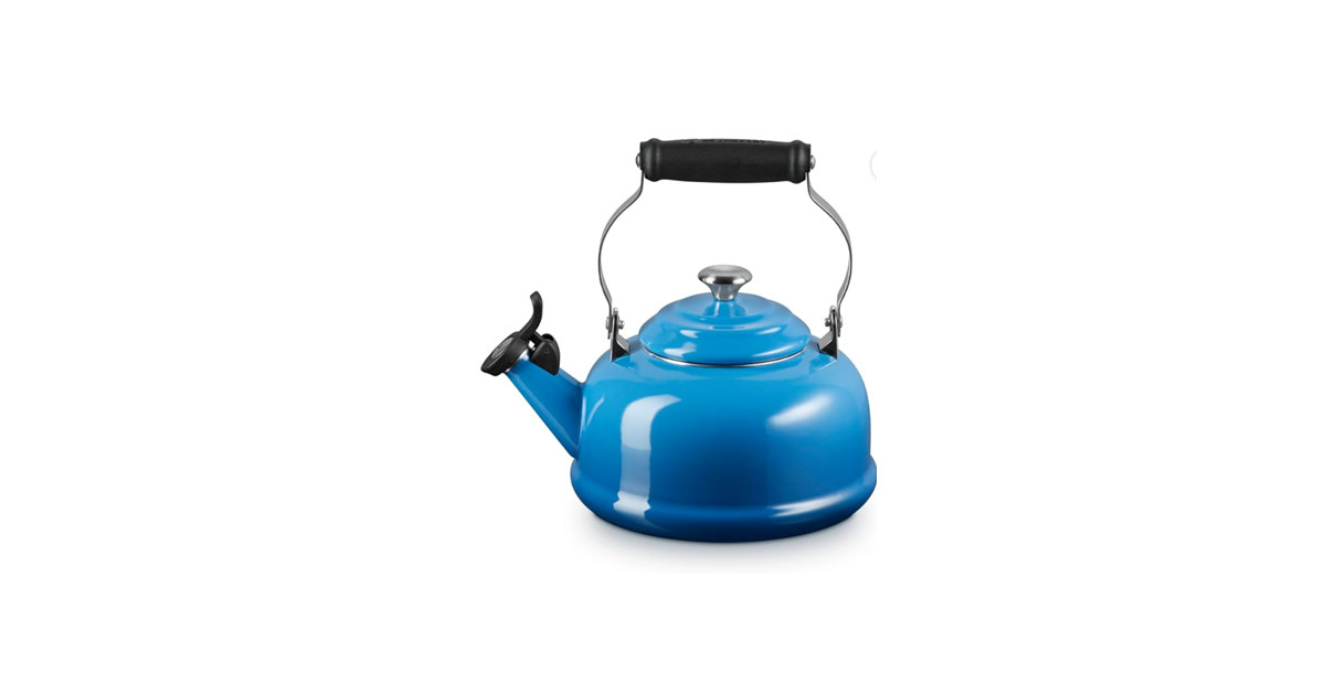 Le Creuset Enamel On Steel Whistling Tea Kettle