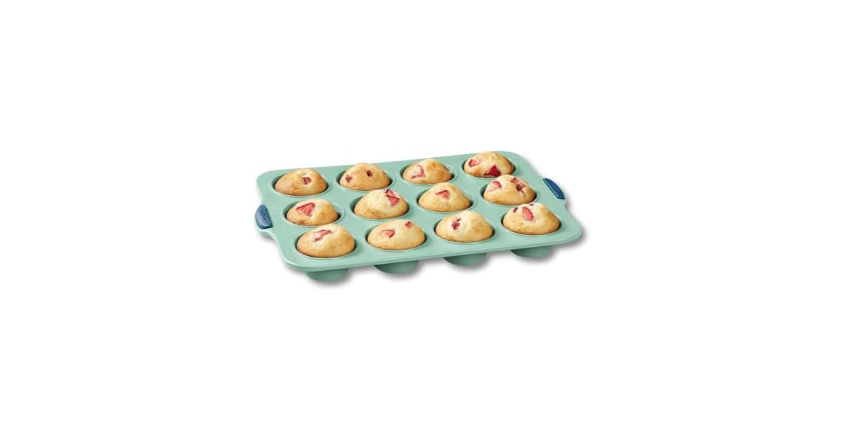 Starfrit 12-Cup Silicone Muffin Pan Green