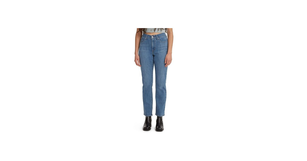 Levi's Women's Classic Straight Jeans