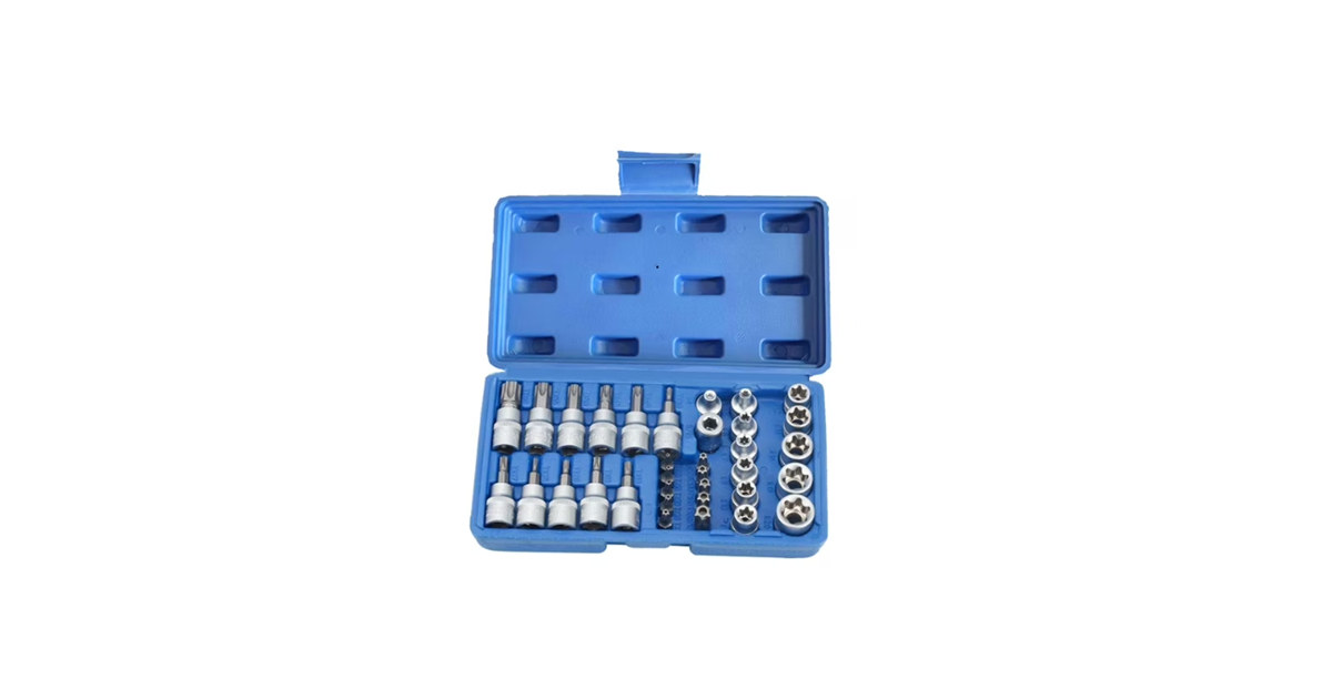 34-Piece Star Bit Socket & Ratchet Set