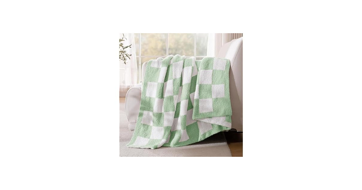 Exclusivo Checkered Knit Throw Blanket