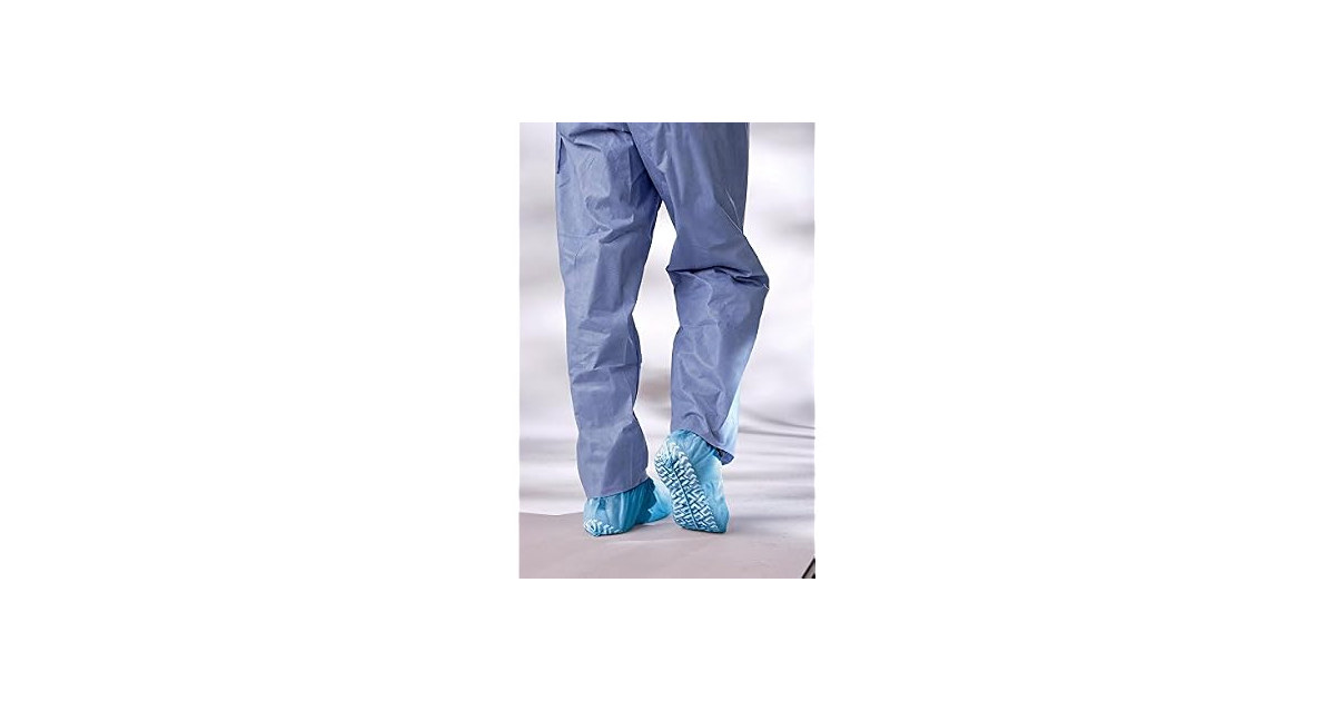 Medline Non-Skid Spunbond Shoe Covers