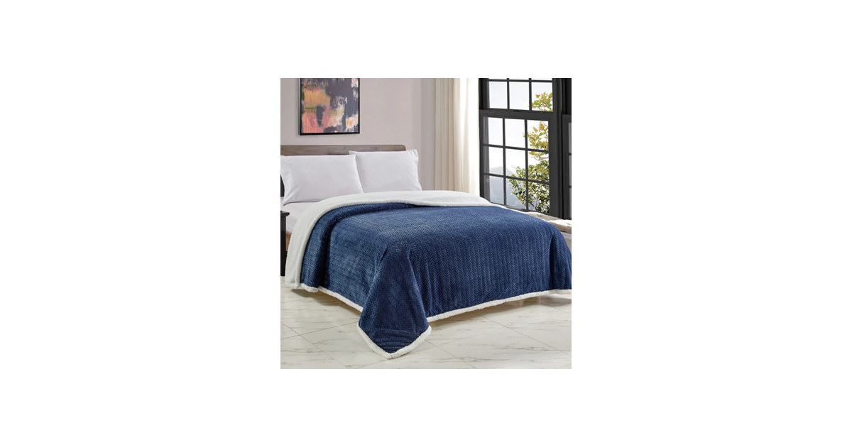 Jacquard Micro Plush Braided Blanket