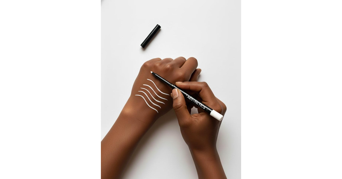 Aesthetics White Retractable Gel Eyeliner